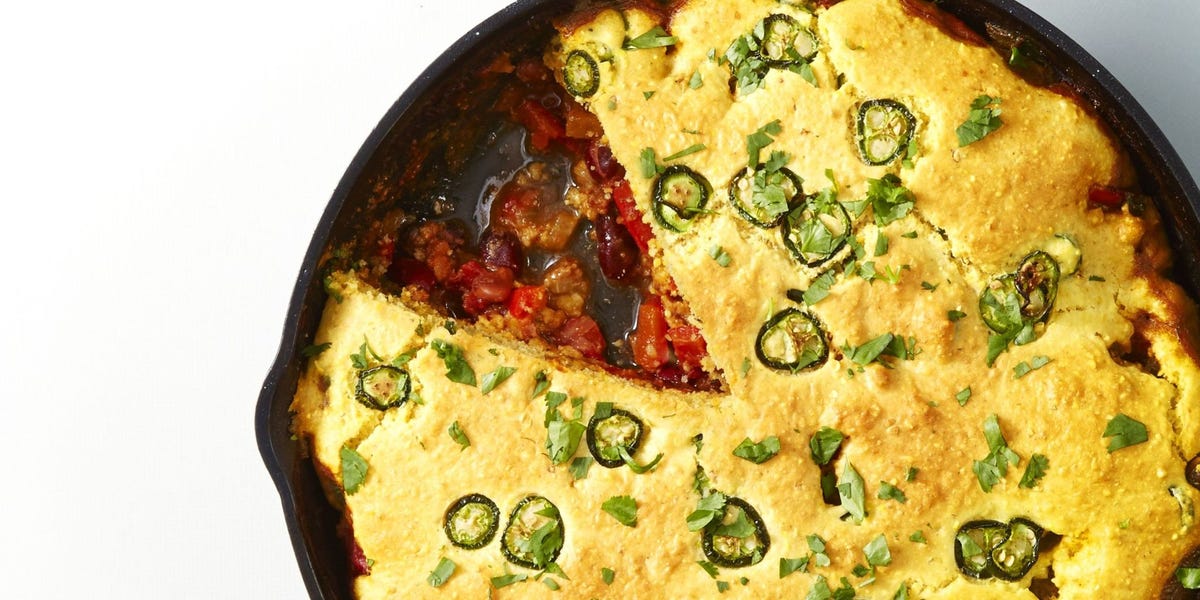 Best Chili Pie with Cornbread Crust – How to Make Chili Pie with Cornbread Crust