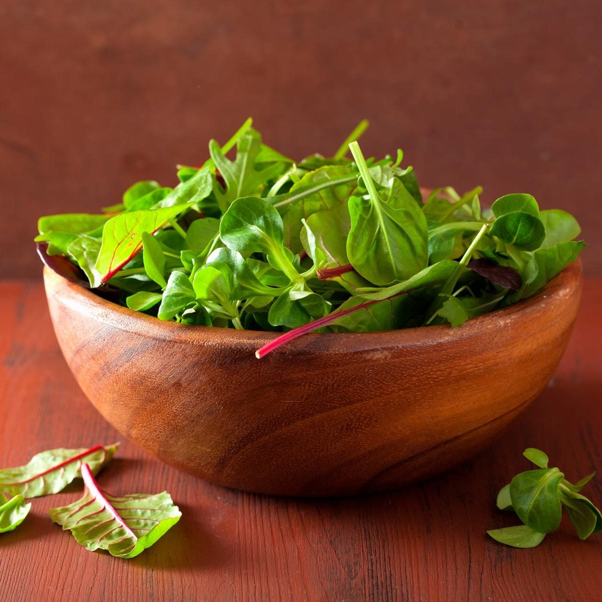 How to Clean Wooden Bowls: the Dos & Don’ts of Wooden Bowl Care